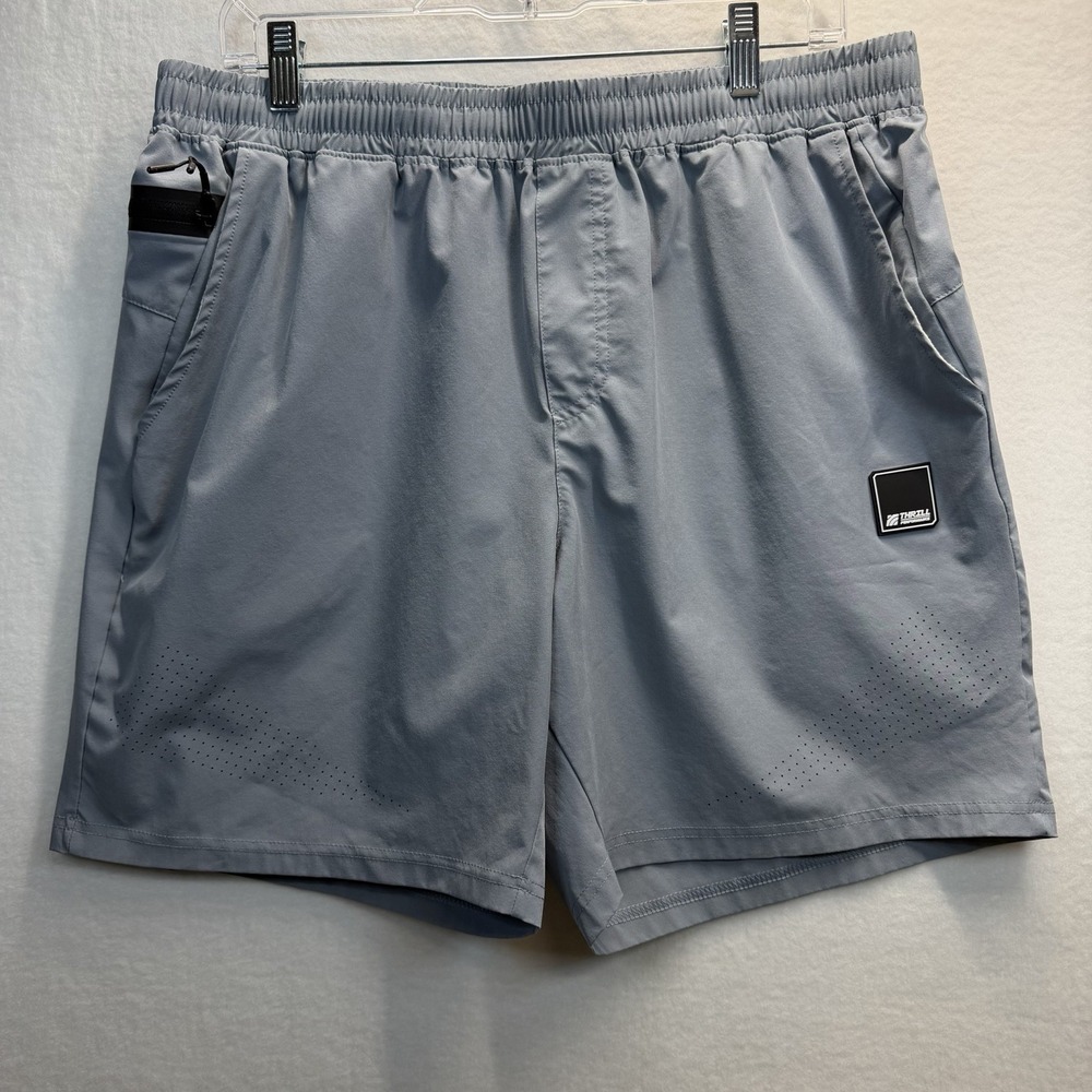 These Thrill Performance athletic shorts feature a lightweight grey fabric